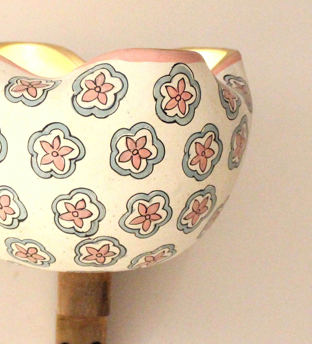 CLASSY HAND PAINTED WALL LAMP