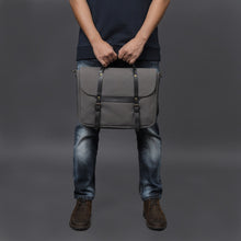 Load image into Gallery viewer, Mens best briefcase bags india
