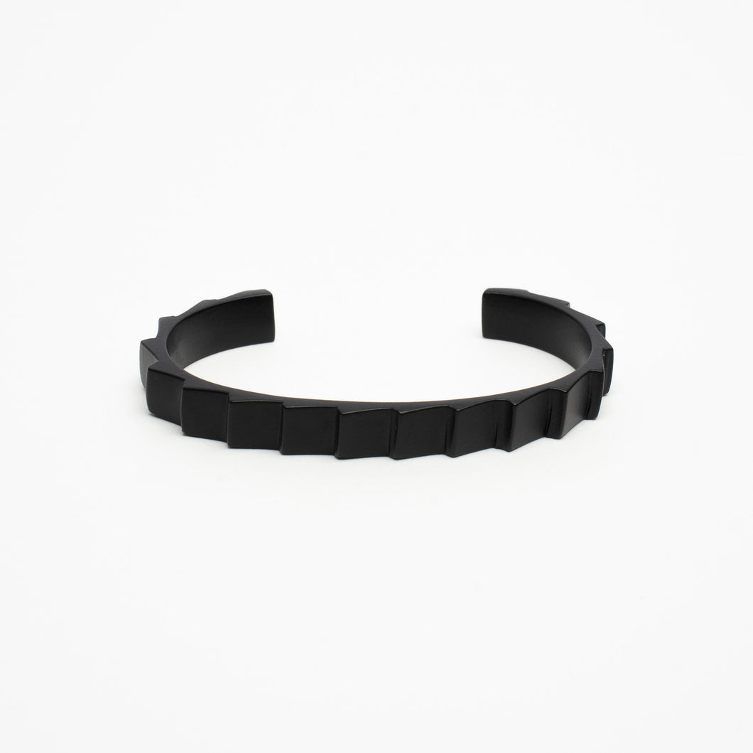 Level Cuff - Matte Black